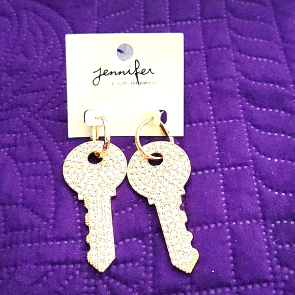 Gold Tone Key Style Pierced Earrings - Picture 2 of 4